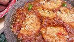 Tempe Penyet Gurih Pedas Ini Enak Dimakan dengan Nasi Hangat