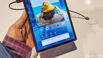 Flexpai ditawarkan dalam tiga varian dengan spek dan harga berbeda mulai dari Rp 18,9 juta sampai Rp 27 juta. (Foto: Adi Fida Rahman/detikinet)