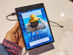 Melihat Lagi Flexpai, Ponsel Layar Lipat Pertama Dunia