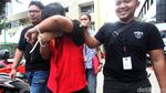 Tangan Diikat, Ini Tersangka Penyebar Hoax Surat Suara Tercoblos