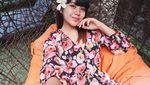 Ghea Indrawari, Penyanyi Imut yang Hobi Pose Seru Bareng Makanan