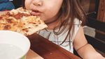 Ini Rachel, Anak Vlogger Pitas Life yang Doyan Makan dan Masak
