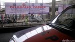 Sudah Ada Skybridge, PKL Masih Membandel Jualan di Trotoar