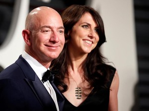Tunggangan Ajib Bos Amazon yang Resmi Bercerai