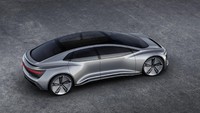 Seperti konsep Audi e-tron Sportback, bagian depan Aicon menampilkan Singleframe heksagonal terbalik yang akan menjadi khas mobil listrik berikutnya dari Audi. Foto: dok. Audi