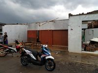 Ratusan Rumah Rusak Akibat Puting Beliung di Rancaekek