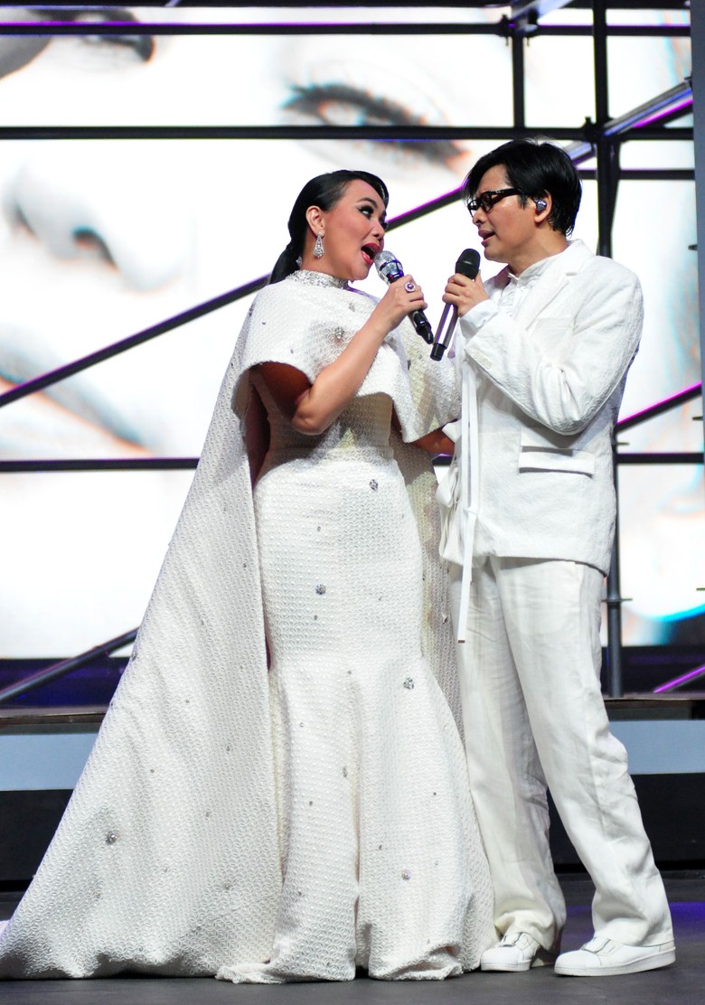 Armand Maulana Sempat Putus Asa pada Musik, Dewi Gita Jadi Penyemangat Armand Maulana Sempat Putus Asa pada Musik, Dewi Gita Jadi Penyemangat