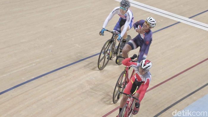 Angga Dwi Wahyu Prahesta meraih emas di Asian Track Cycling Championship 2019 (Foto: Pradita Utama) Angga Dwi Wahyu Prahesta meraih emas di Asian Track Cycling Championship 2019 (Foto: Pradita Utama)