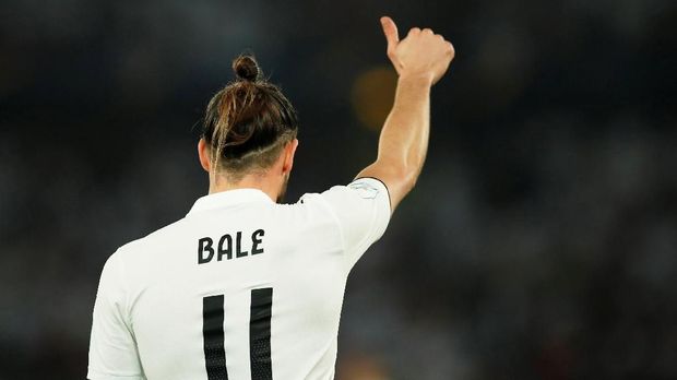 Gareth Bale mengenakan nomor punggung 11 selama di Madrid sejak 2013/2014.