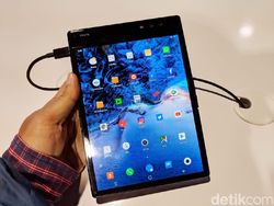 Melihat Lagi Flexpai, Ponsel Layar Lipat Pertama Dunia