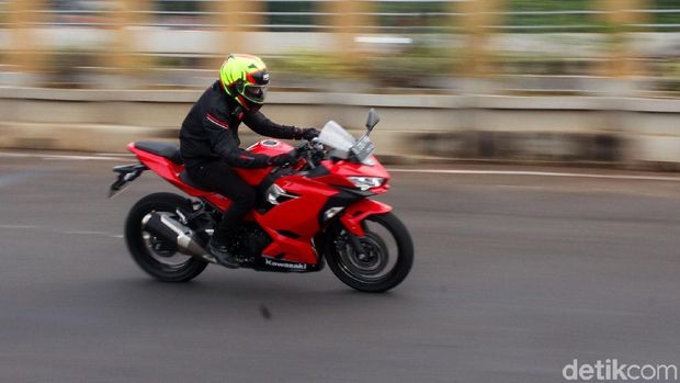 Kawasaki Ninja 250