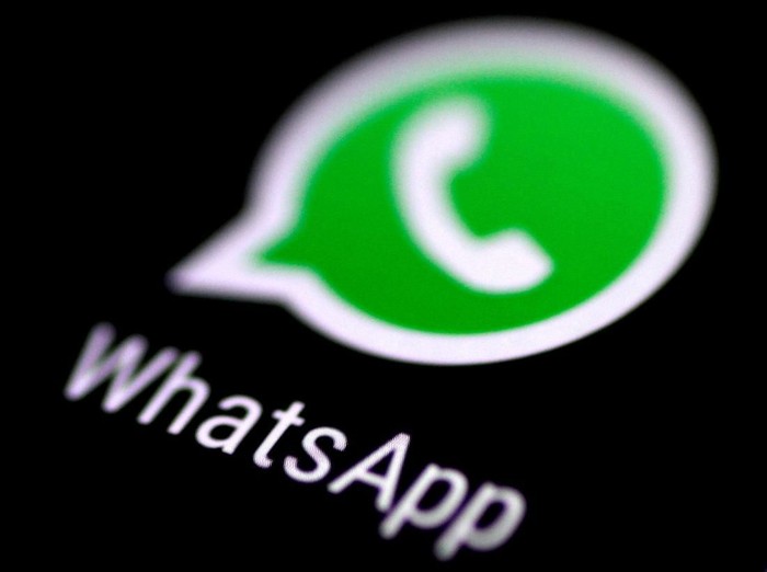 FILE PHOTO: The WhatsApp messaging application is seen on a phone screen August 3, 2017. REUTERS/Thomas White/File Photo