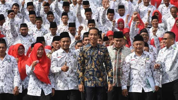 Amien Rais Gaungkan Revolusi Moral untuk Lawan Slogan Jokowi