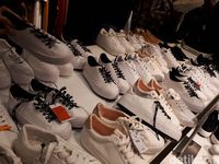 Bershka Gelar Sale, Celana Jeans Mulai dari Rp 179 Ribu