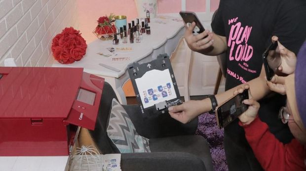 Canon PIXMA TS8270 Bisa Dipakai Cetak Stiker Kuku