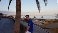 Liburannya saat di Gran Canaria, Spanyol. (niklas_heinze/Instagram)