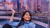 Juwita Maritsa sempat menekuni dunia film, sebelum akhirnya lebih memilih berkarir di bidang lain. Lewat akun Instagramnya, wanita yang kerap disapa kembaran Acha ini terlihat asyik kulineran. Foto: Instagram @jmaritsas