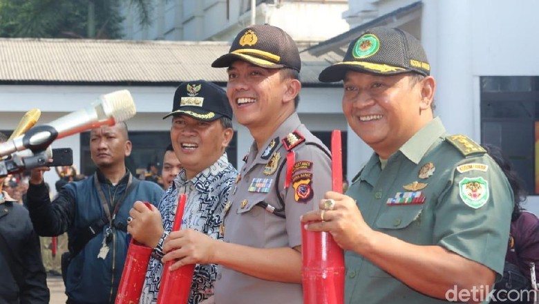 Hei Milenial, Ingat Nih Kode Bahaya Saat Pakai Kentongan Ronda Hei Milenial, Ingat Nih Kode Bahaya Saat Pakai Kentongan Ronda