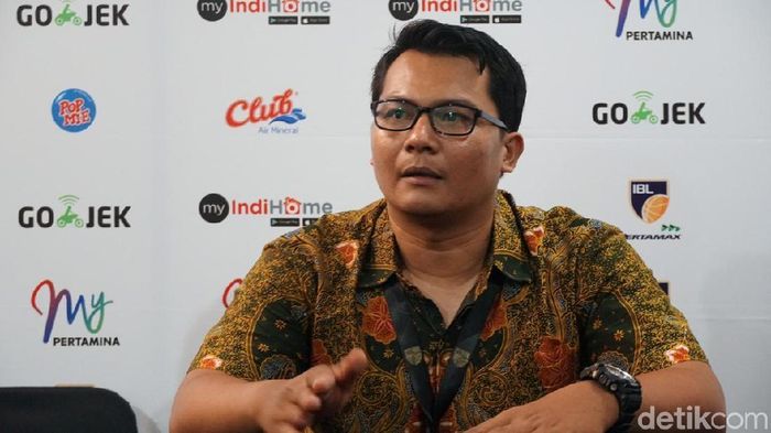 Efri Meldi, pelatih Satria Wacana (Femi Diah/detikSport) Efri Meldi, pelatih Satria Wacana (Femi Diah/detikSport)