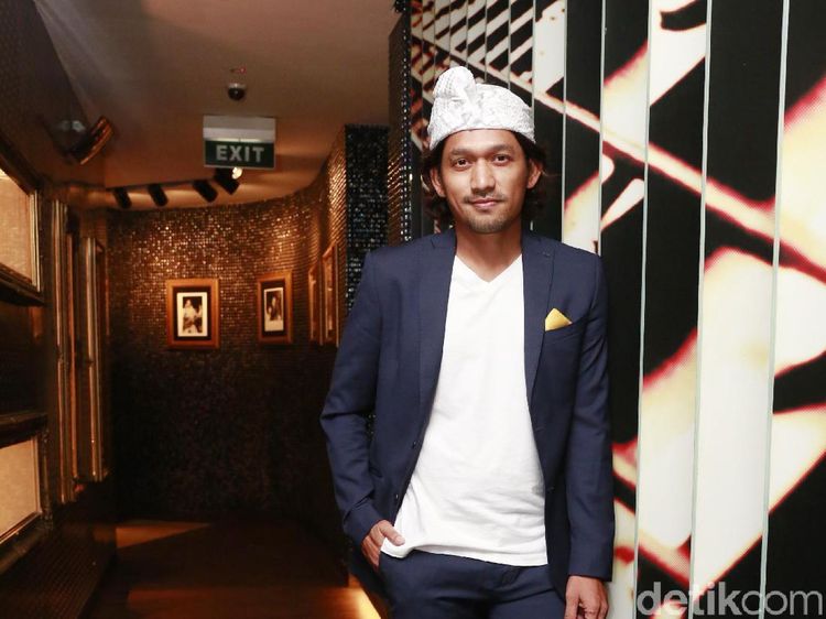 Ibnu Jamil yang Bikin Naksir hingga Pose Favorit Dinar Candy
