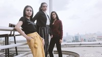 Mereka datang dalam rangka promo series terbarunya yakni Magic Hour the Series 2.