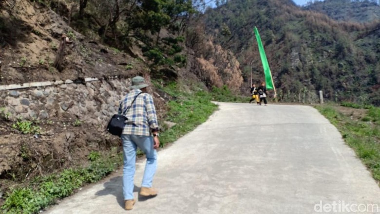 Wisata Puncak 30 di Probolinggo (M Rofiq/detikTravel) Wisata Puncak 30 di Probolinggo (M Rofiq/detikTravel)