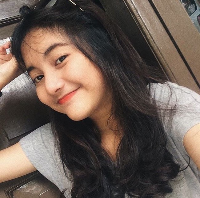 Banyak netizen terutama pria yang jatuh cinta akan paras menawan dan memesona yang dimiliki Mariah.  Foto: Instagram @mariahstr