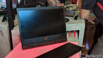 Jika ingin simple, keyboard bisa dilipat. Foto: Adi Fida Rahman/detikINET