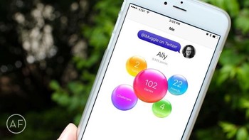 Aplikasi Game Center ditujukan untuk pengguna iPhone yang ingin berkompetisi dengan temannya saat bermain game. Aplikasi ini memang sudah tidak ada sejak iOS 9 diperkenalkan, tapi hadir sebagai opsi di Settings. Foto: CultofMac