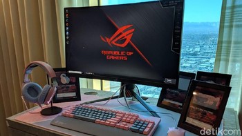 Satu set perangkat gaming ROG yang dipajang. Foto: Adi Fida Rahman/detikINET