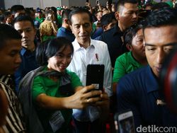 Ketika Jokowi Puji Para Driver Online