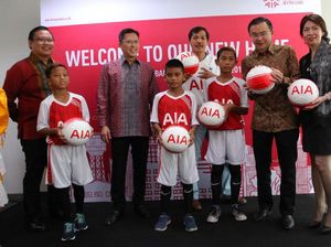 SSB di Medan Terima Sumbangan 100 Bola