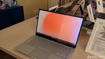 Ini adalah Chromebook Flip. Foto: Adi Fida Rahman/detikINET