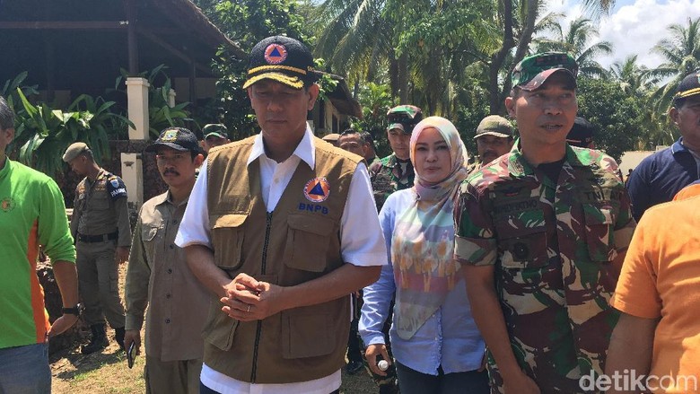 Kepala BNPB Minta Pantai Ditanam Pohon untuk Tahan Tsunami Kepala BNPB Minta Pantai Ditanam Pohon untuk Tahan Tsunami