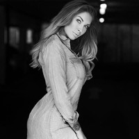 Pada usia 18 tahun Brooke Lynette pindah ke London dari Edinburgh dan memulai karier modeling sejak 2008. Dia telah menjadi model untuk fashion, editorial, komersial, dan model lingerie. Foto: Dok. Instagram