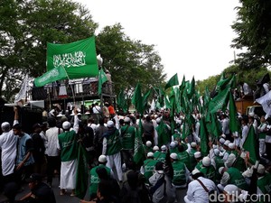 Alasan Polisi Hadang Massa PA 212 Solo di Batas Kota: Acara Ilegal