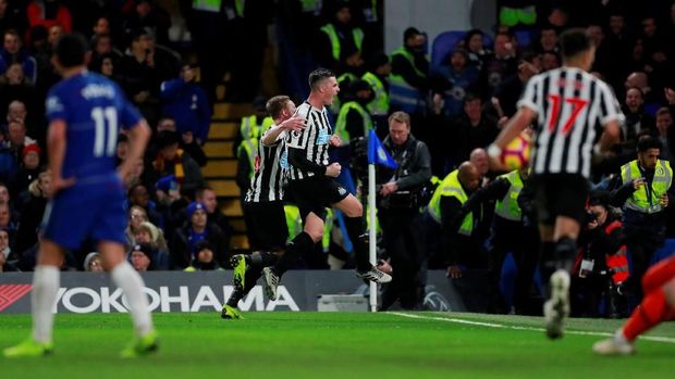 Newcastle sempat memberikan perlawanan sengit.