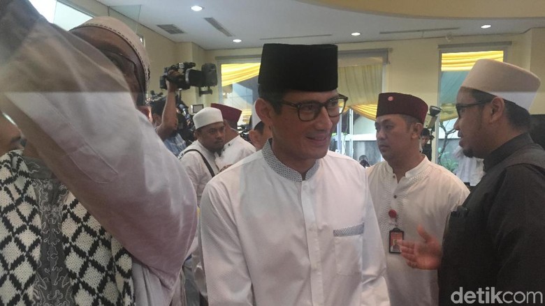Sandiaga: Di 1.000 Titik Kunjungan, Saya Lihat Militansi Kader PKS Sandiaga: Di 1.000 Titik Kunjungan, Saya Lihat Militansi Kader PKS