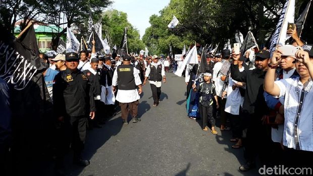Alasan Polisi Hadang Massa PA 212 Solo di Batas Kota: Acara Ilegal