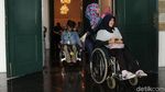 Senyum Semringah Penyandang Disabilitas Kunjungi Museum Keramik