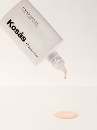 Datang ke Golden Globes, Rami Malek Dandan Pakai Foundation Rp 600 Ribu