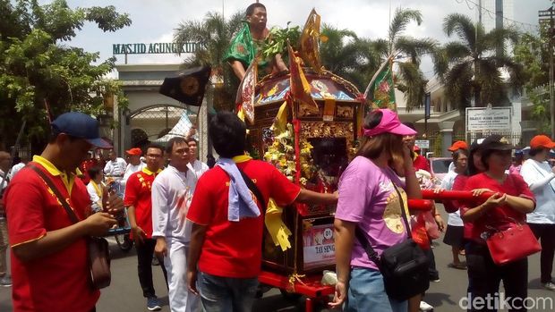 Doakan Pilpres Damai, 60 Kelenteng Nusantara Gelar Kirab 