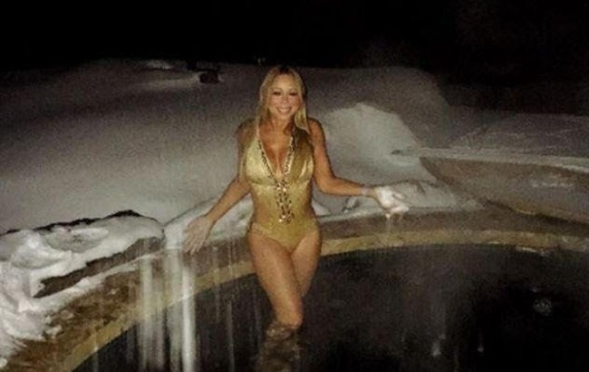 Mariah Carey mengatakan berbikini di musim dingin adalah sebuah tradisi baginya. Foto: Dok. Instagram