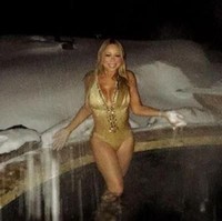 Mariah Carey mengatakan berbikini di musim dingin adalah sebuah tradisi baginya. Foto: Dok. Instagram