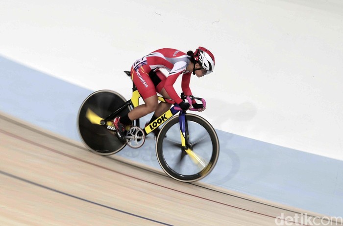 Pebalap sepeda Indonesia, Ayustina Delia Priatna gagal meraih medali di final elite women scrath Asian Track Cycling Championship 2019.