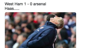 Arsene Wenger mungkin tertawa melihat nasib klub yang dulu lama diasuhnya itu. Foto: istimewa