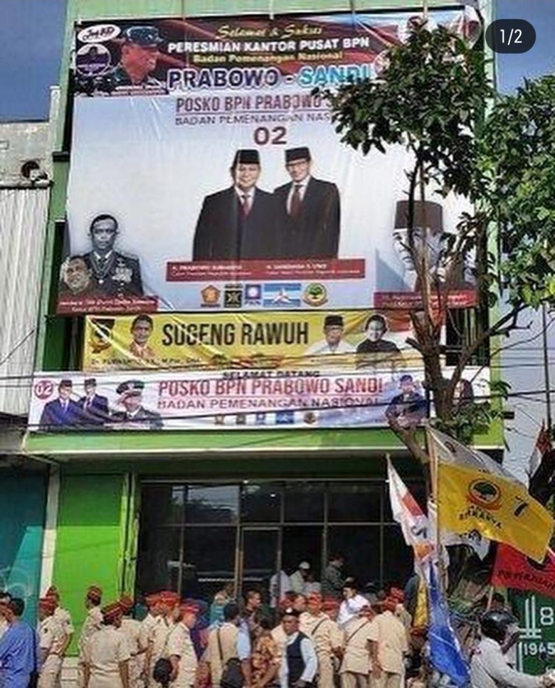 Siapa Selundupkan Gatot Nurmantyo di Baliho Prabowo? Siapa Selundupkan Gatot Nurmantyo di Baliho Prabowo?