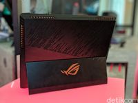 Asus ROG Mothership, Berkonsep Surface Pro Tapi Lebih Gahar