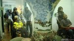 Senyum Semringah Penyandang Disabilitas Kunjungi Museum Keramik