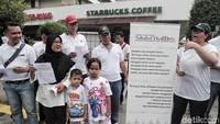 3 tahun lalu, tepatnya 14 Januari 2016, kedai Starbucks menjadi lokasi ledakan bom bunuh diri oleh pelaku yang bernama Ahmd Muhazan.
